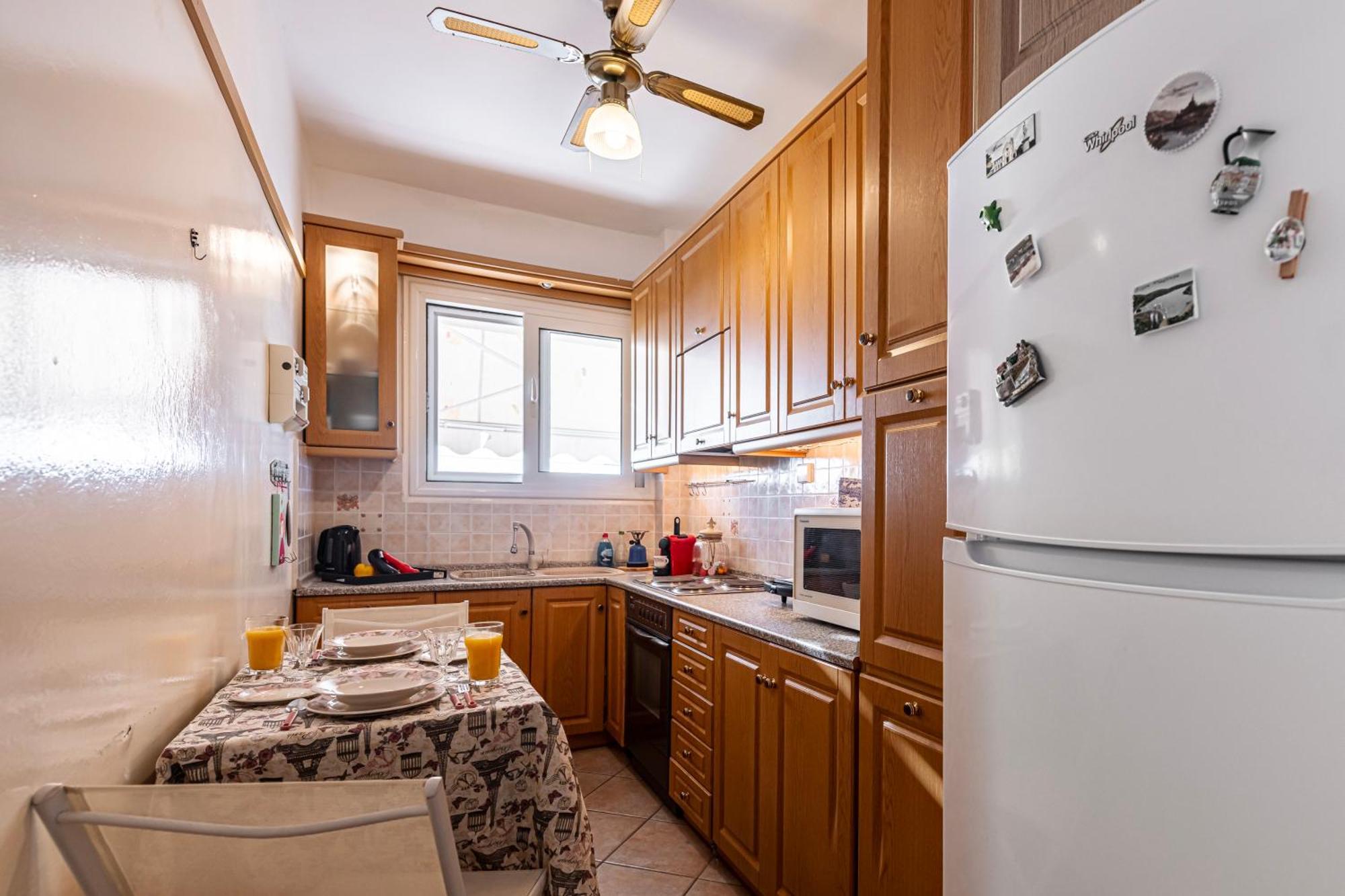 Sea View Apartment 100M From The Beach Saronida 外观 照片
